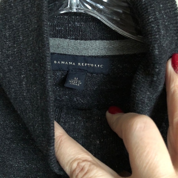 Banana Republic Grey Mock Neck Popover Sweater - Picture 5 of 9
